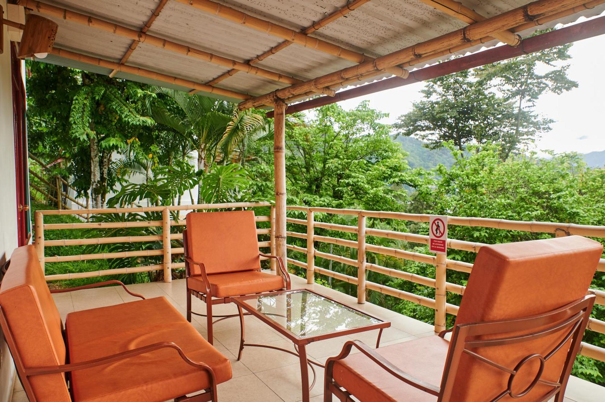 Fundo San Jose Parque Ecologico & Lodge Hotel Asociado Casa Andina Ла-Мерсед Екстер'єр фото