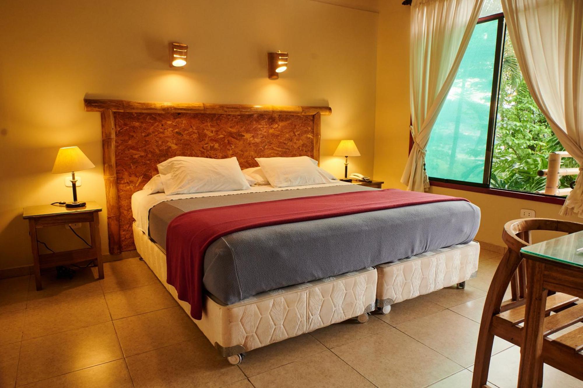 Fundo San Jose Parque Ecologico & Lodge Hotel Asociado Casa Andina Ла-Мерсед Екстер'єр фото